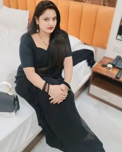 Escort Service Mauranipur